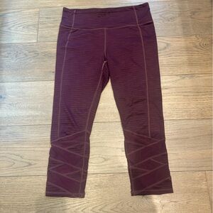 Athleta capri leggings size M